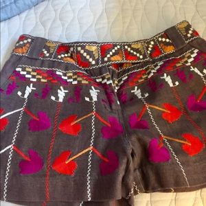 Beautiful embroidered linen shorts.